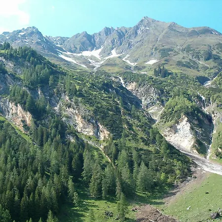 Pensjonat Haus Erna Rauris