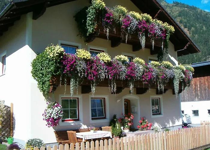 Πανσιόν Haus Erna Rauris